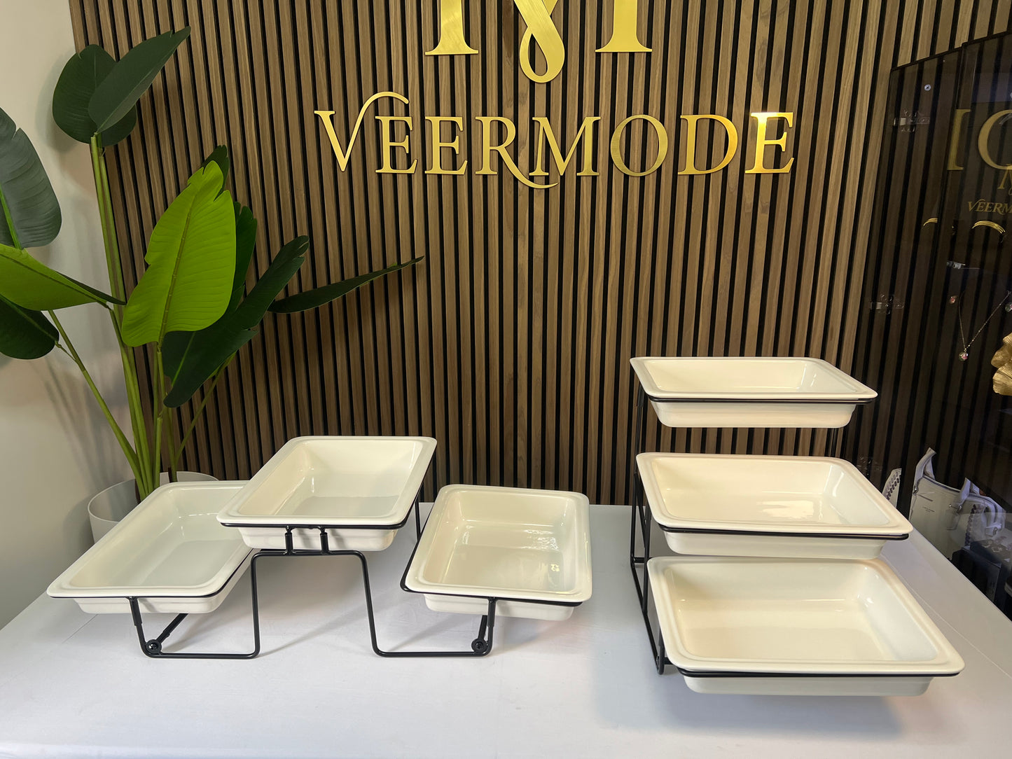 FlexServe 3-Tier Buffet Display Stand with Trays – Modern Catering Serving Rack